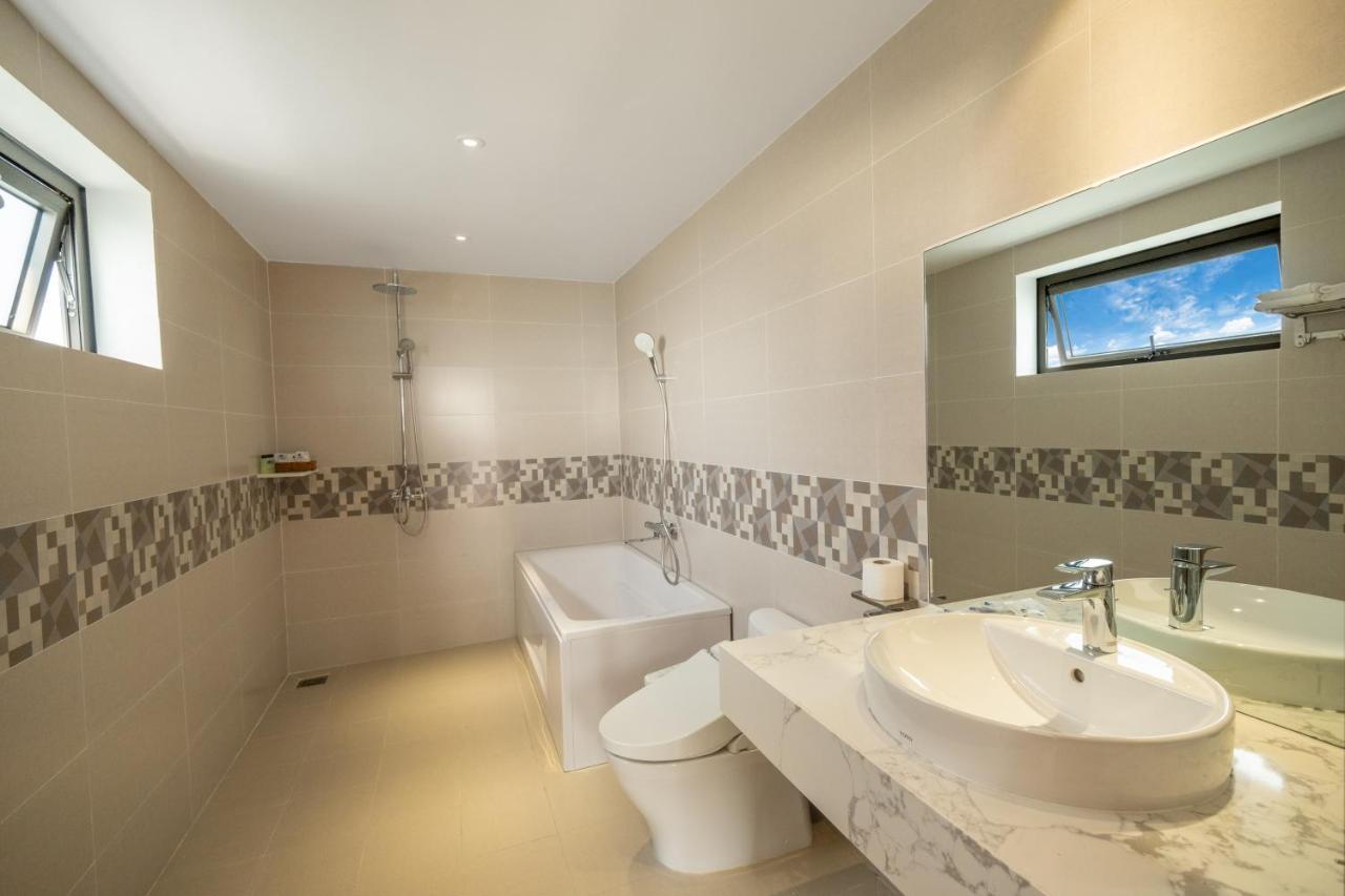 Gaia Hotel Дуонг-Донг Экстерьер фото