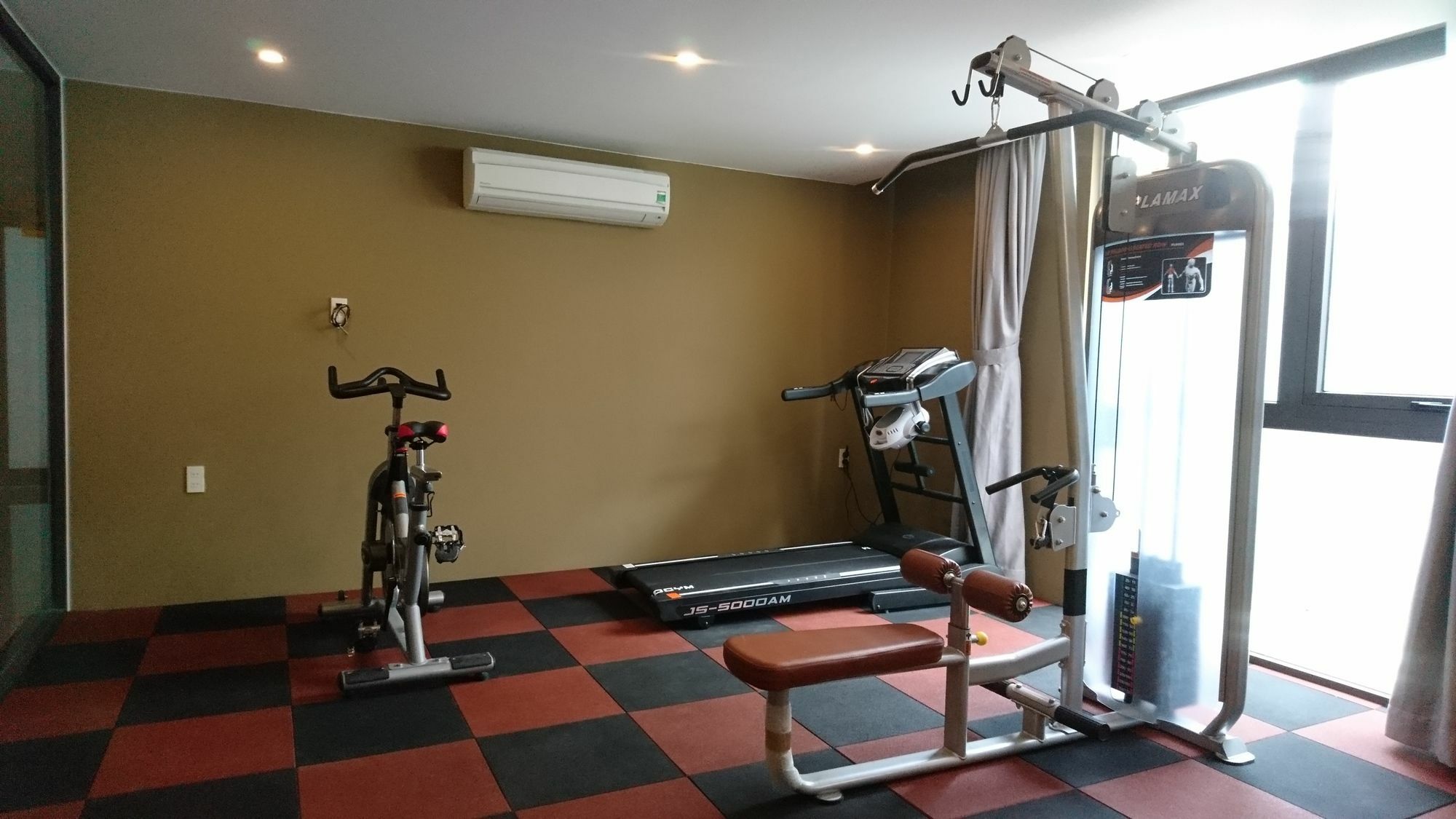 Gaia Hotel Дуонг-Донг Экстерьер фото