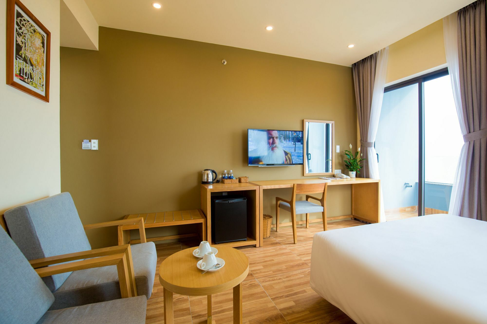 Gaia Hotel Дуонг-Донг Экстерьер фото